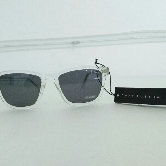 QUAY AUSTRALIA HARDWIRE SUNGLASSES - Picture 1 of 4